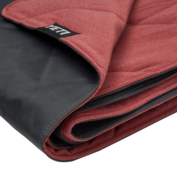YETI Lowlands Blanket