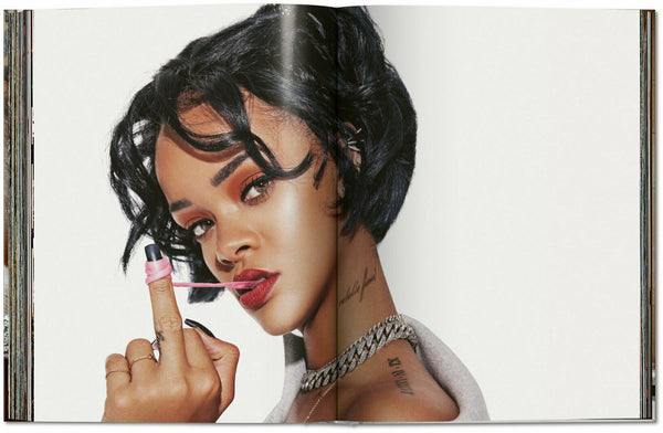 TASCHEN Ice Cold. A Hip-Hop Jewelry History